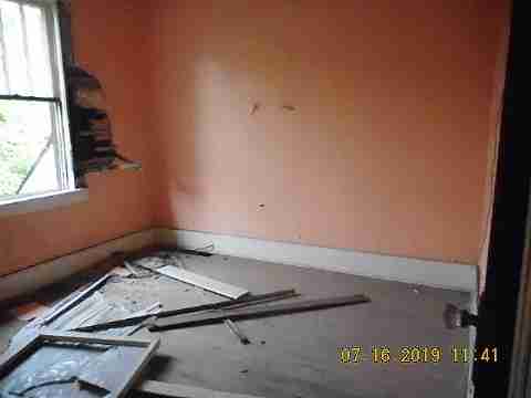 9131 N Martindale (21)_m.jpg